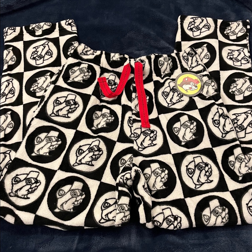 Buc-ee's Black and White Print Sherpa Pants